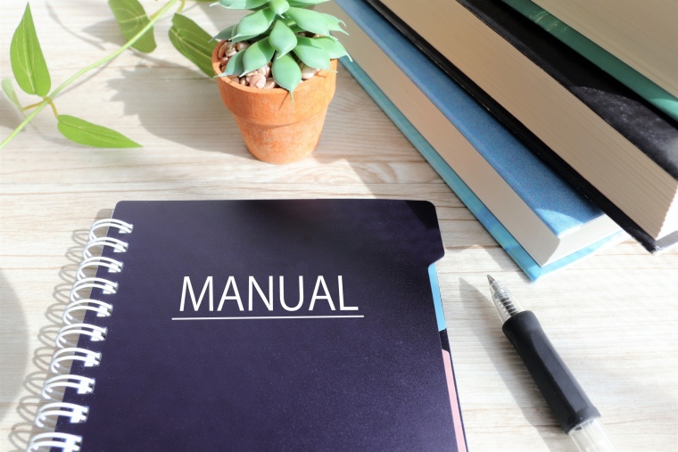 引き継ぎを支える効果的なマニュアルの作り方は？載せるべき項目も徹底解説！