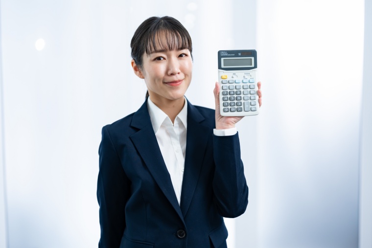 マニュアル作成の相場はいくら？外注の内容ごとの費用相場まとめ